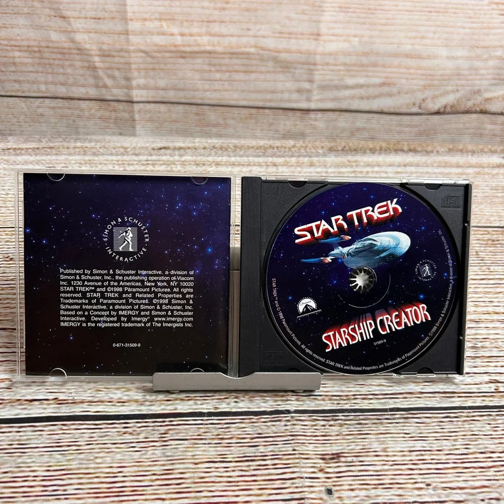 Star Trek Starship Creator PC Mac 1998 Simon & Schuster Interactive 0671316532